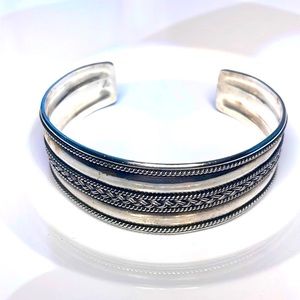 Sterling silver Suarti Bali cuff bracelet